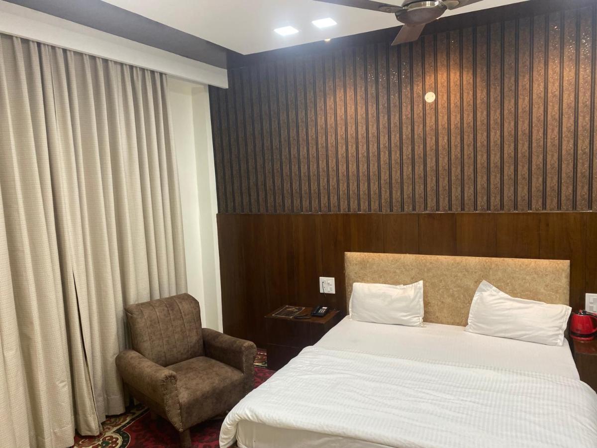 Hotel Temple View Inn Anandpur Sahib Bagian luar foto